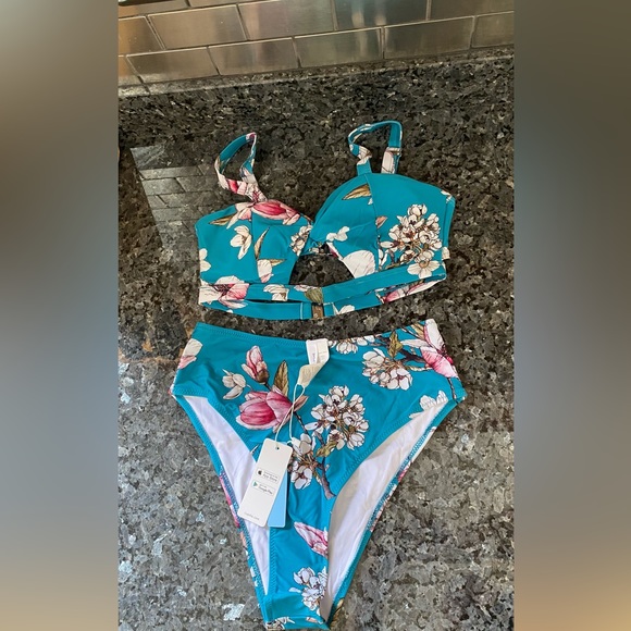 High Rise Floral Bikini - Picture 11 of 14